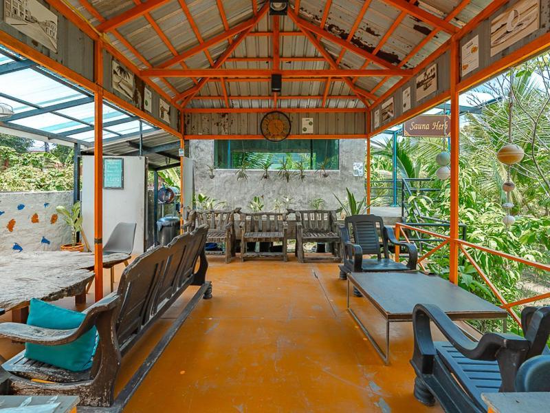 Coco Paradiso Phuket Sha Esterno foto